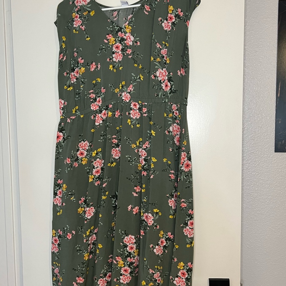 Green Floral Sleeveless Dress